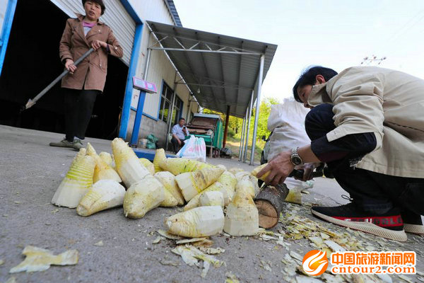 Bj7VgW2EzS34kuE913Zg.jpg Bj7VgW2EzS34kuE913Zg.jpg
